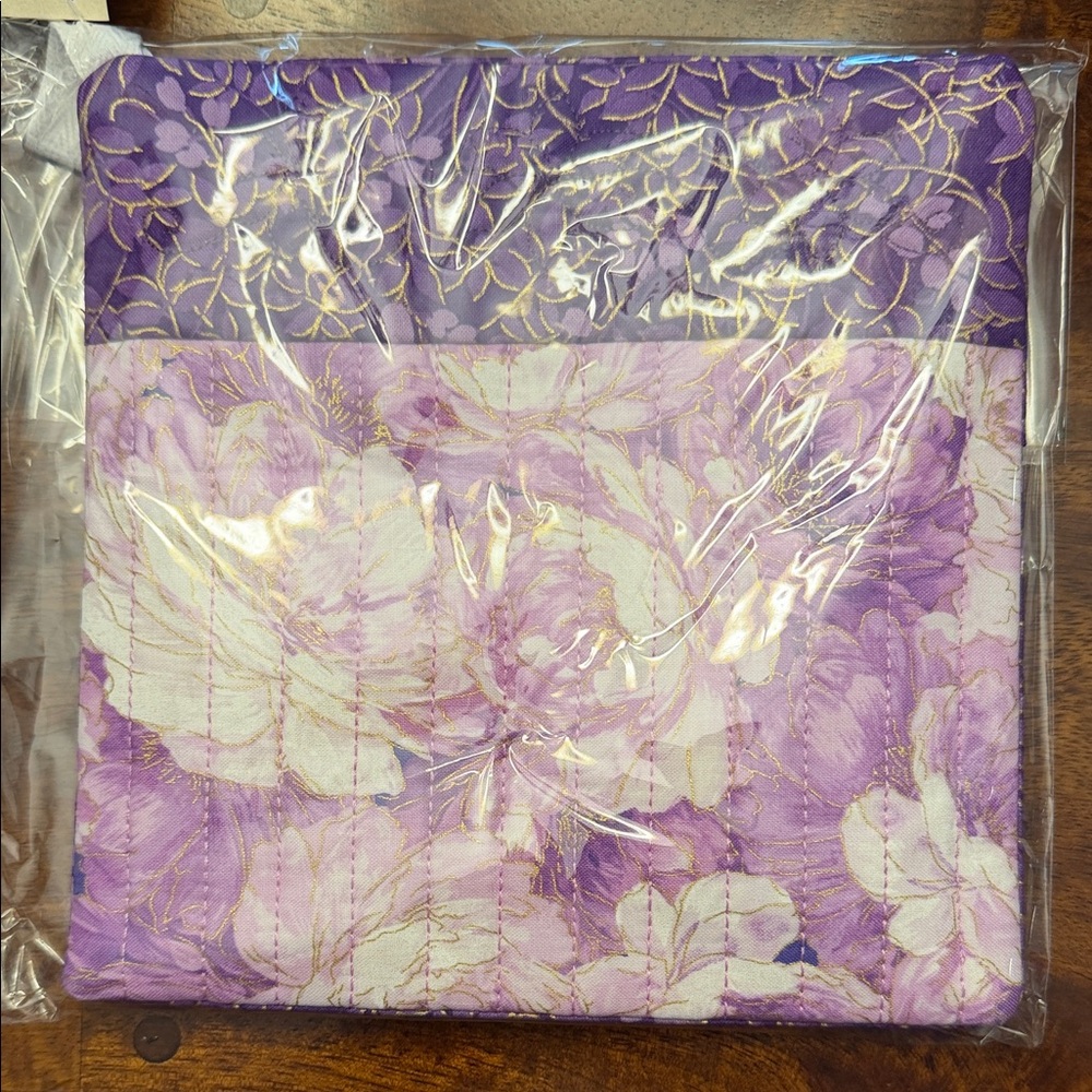 Purple Floral Quilted Pot Holder